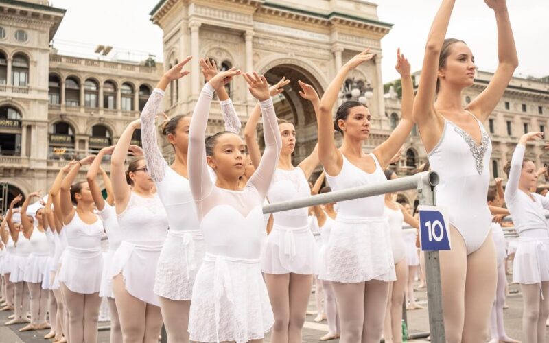 Fotoracconto del “Ballo in Bianco” di Bolle a Milano