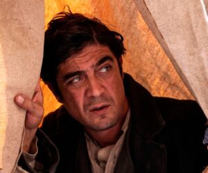 Riccardo Scamarcio è Modì nel film di Johnny Depp