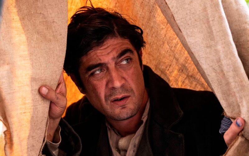 Riccardo Scamarcio è Modì nel film di Johnny Depp